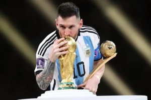 Messi gia hạn PSG quyết đoạt C1 sau khi vô địch World Cup